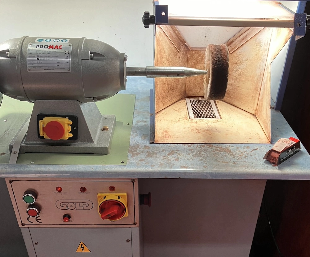 tour à polir pour bijoux